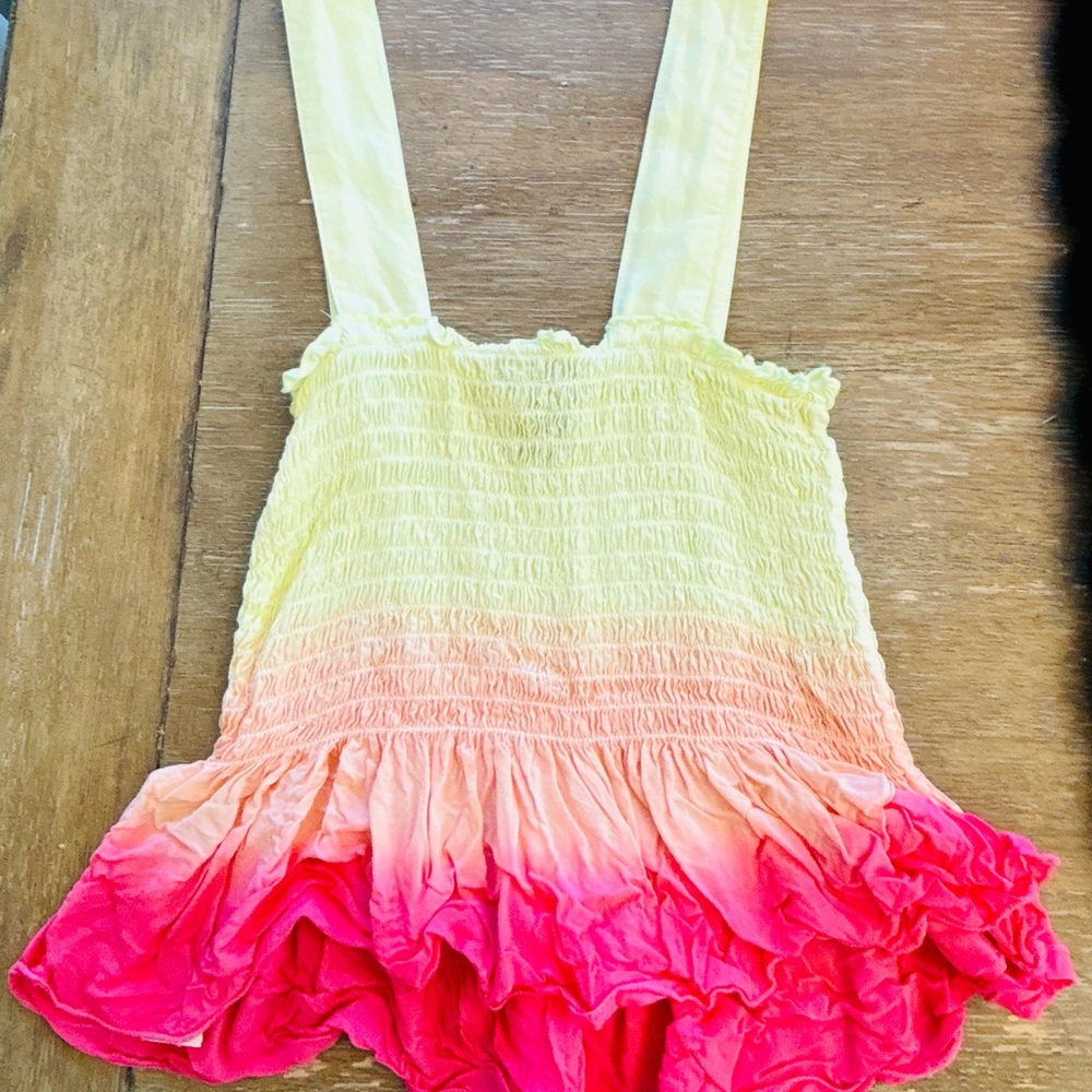 Trendy top.